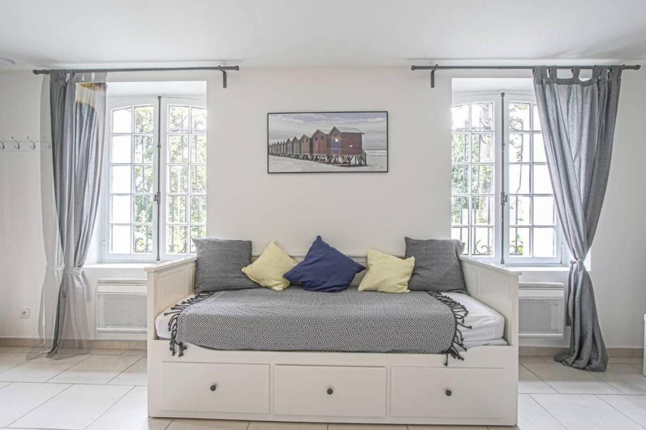 Appartement De Charme Dans Un Chateau A 5 Min D'Honfleur Gonneville-sur-Honfleur ภายนอก รูปภาพ